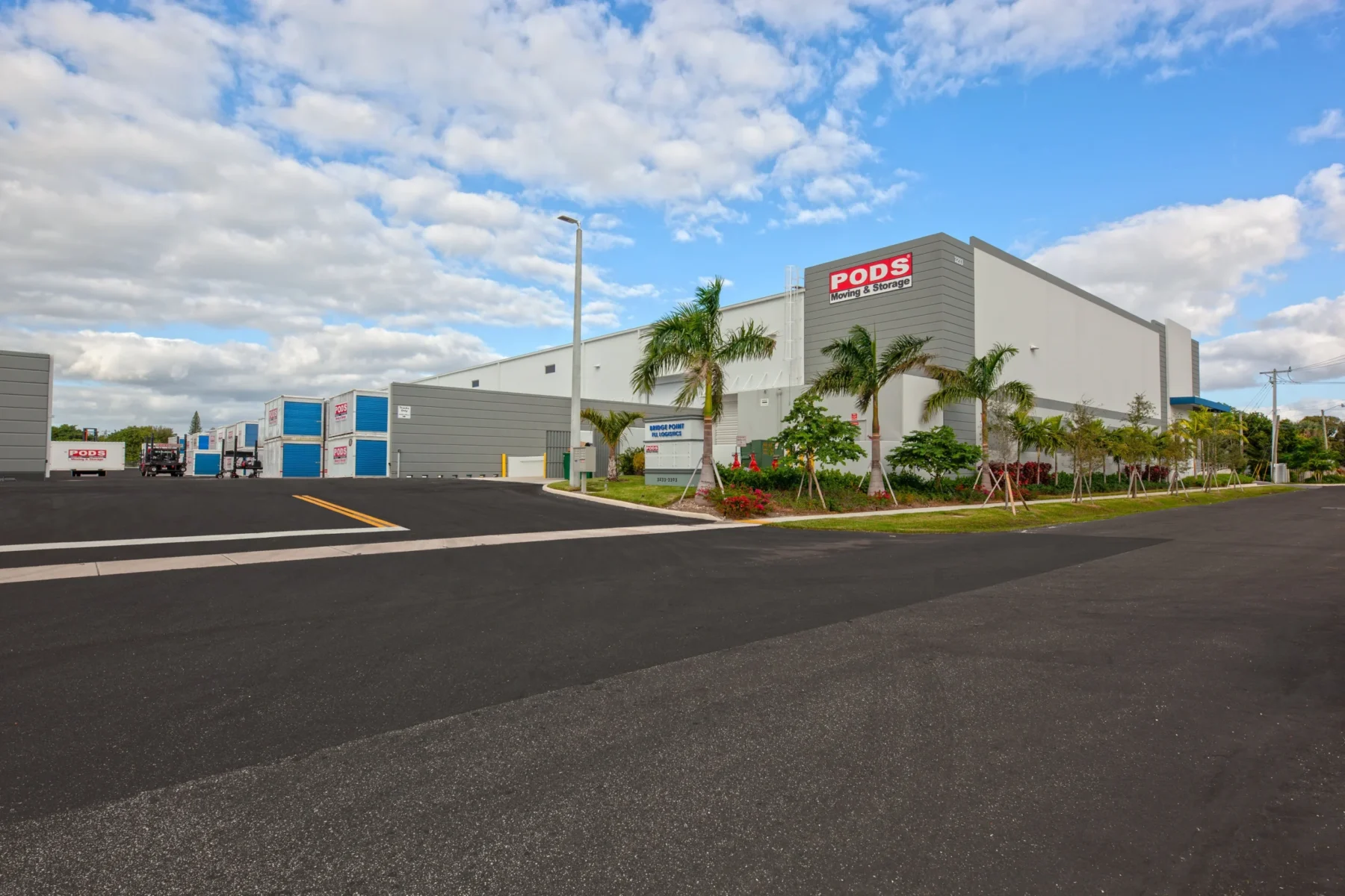 Bridge Point FLL Logistics Center_ Industrial warehouse & distribution center built by Hernandez Development & Construction in Fort Lauderdale_ FL
