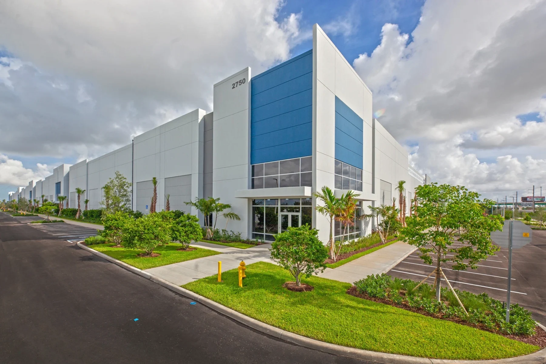 Bridge Point 595_ Industrial park built by Hernandez Development & Construction in Davie FL