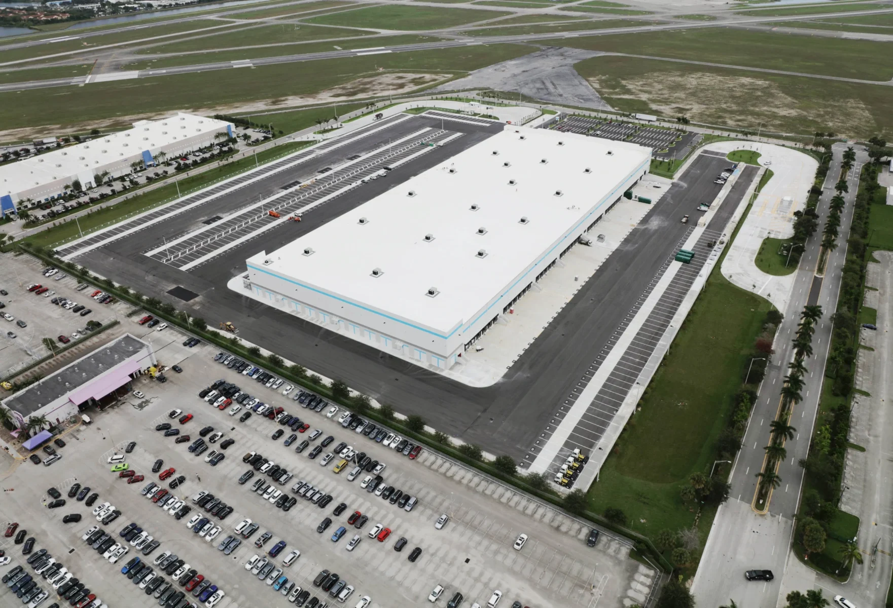 Bridge Point AVE Aviation & Commerce Center_ Industrial park built by Hernandez Construction & Development in Miami Gardens_ FL