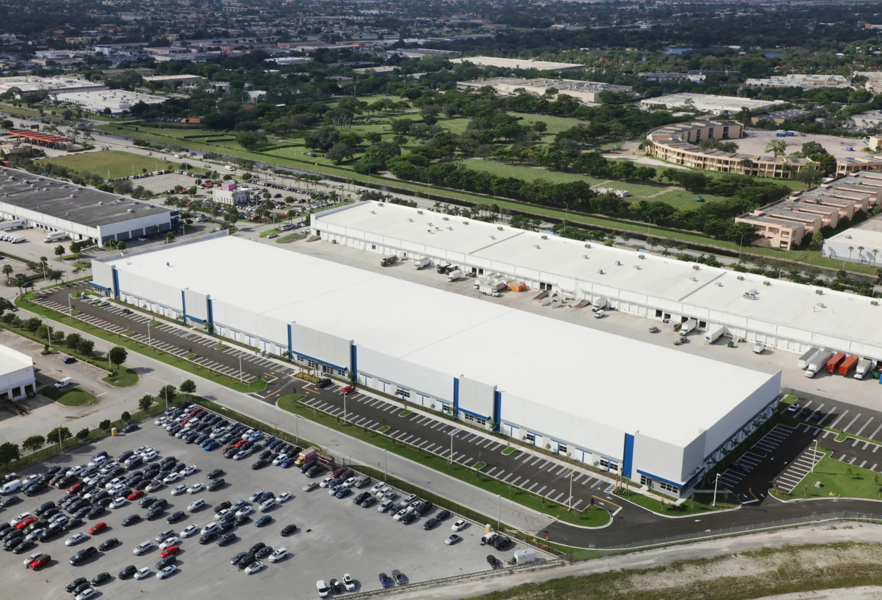 Bridge Point AVE Aviation & Commerce Center_ Industrial park built by Hernandez Construction & Development in Miami Gardens_ FL