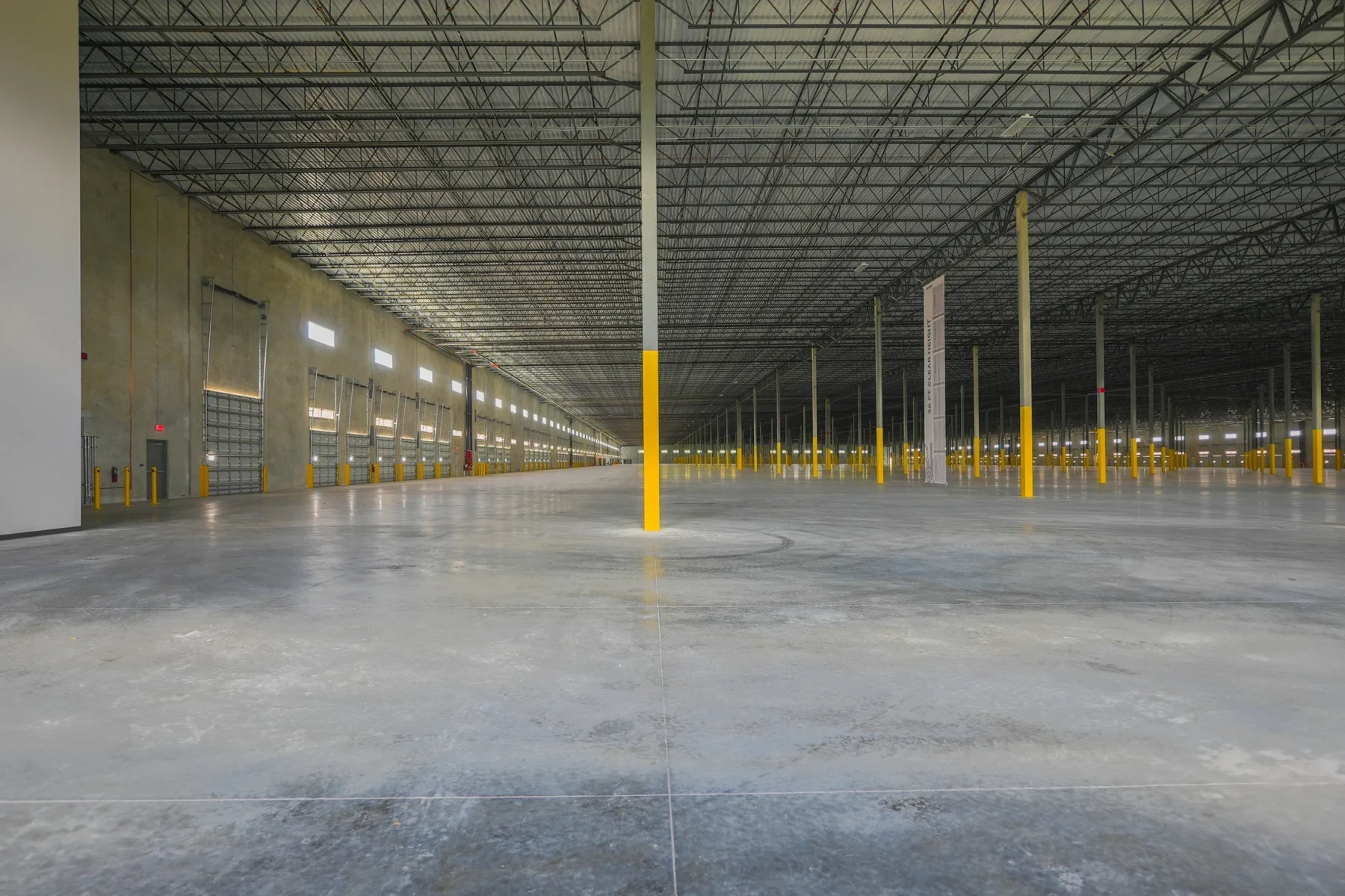 Bridge Point Commerce Center_ Industrial warehouse built by Hernandez Construction & Development in Miami Gardens_ FL