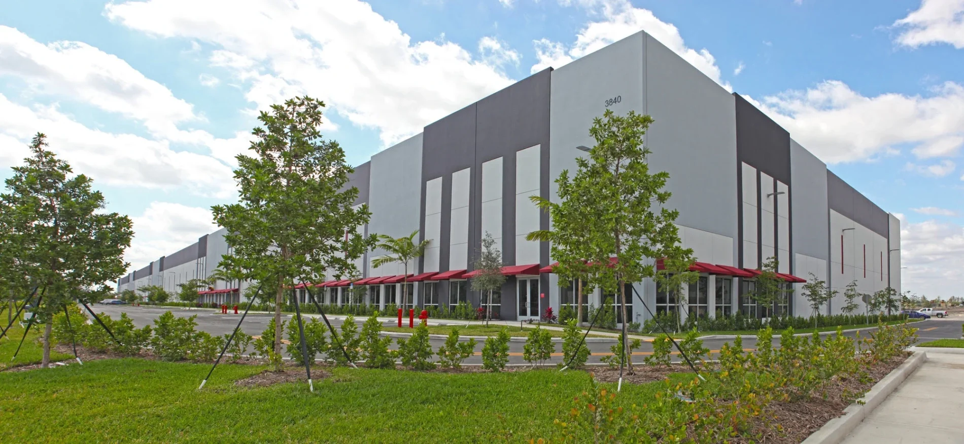 Countyline Corporate Park Building 4 Class A Industrial Warehouse built by Hernandez Development & Construction in Hialeah FL