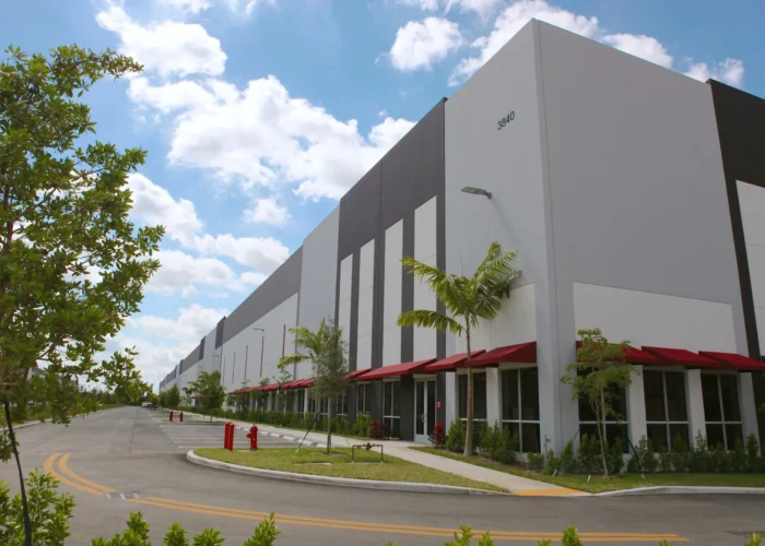 Countyline Corporate Park Building 4 Class A Industrial Warehouse built by Hernandez Development & Construction in Hialeah FL