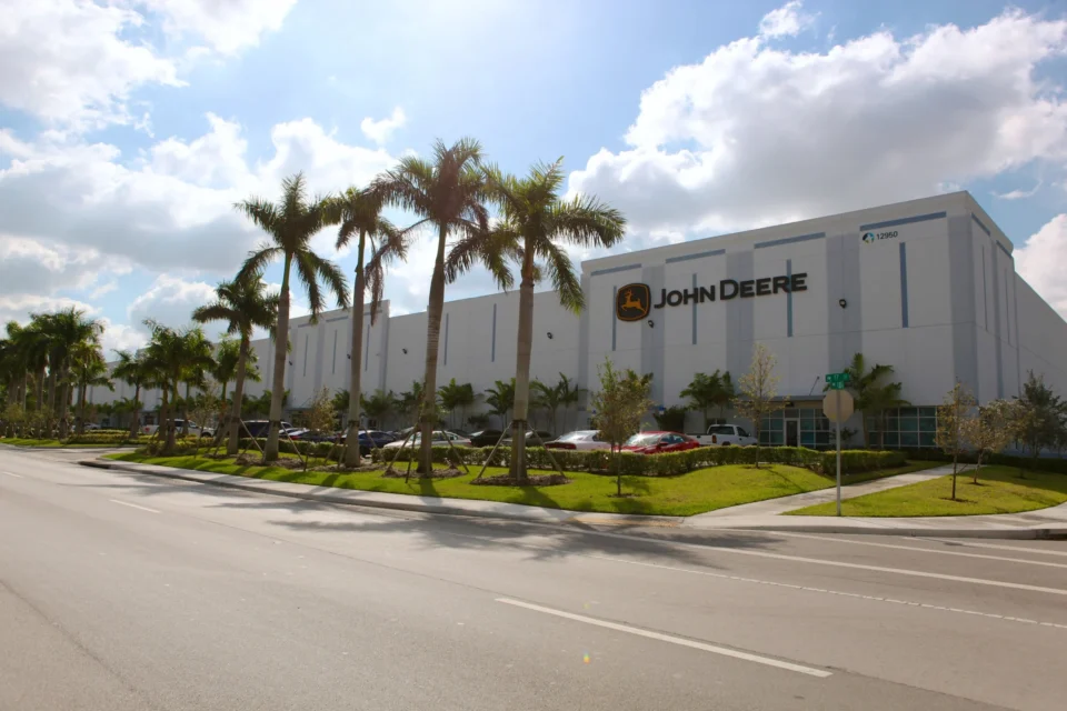 DCT Commerce Center II Class A Industrial Warehouses built by Hernandez Development & Construction in Miami FL