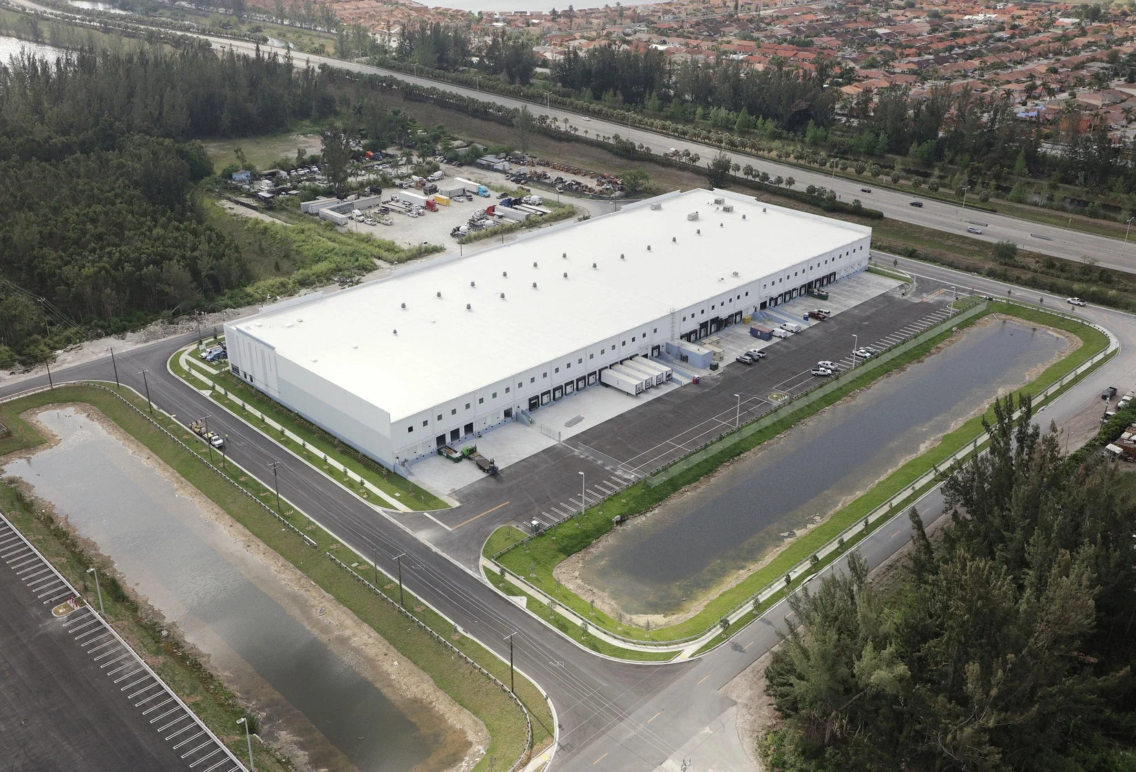 DCT Commerce Center II Class A Industrial Warehouses built by Hernandez Development & Construction in Miami FL