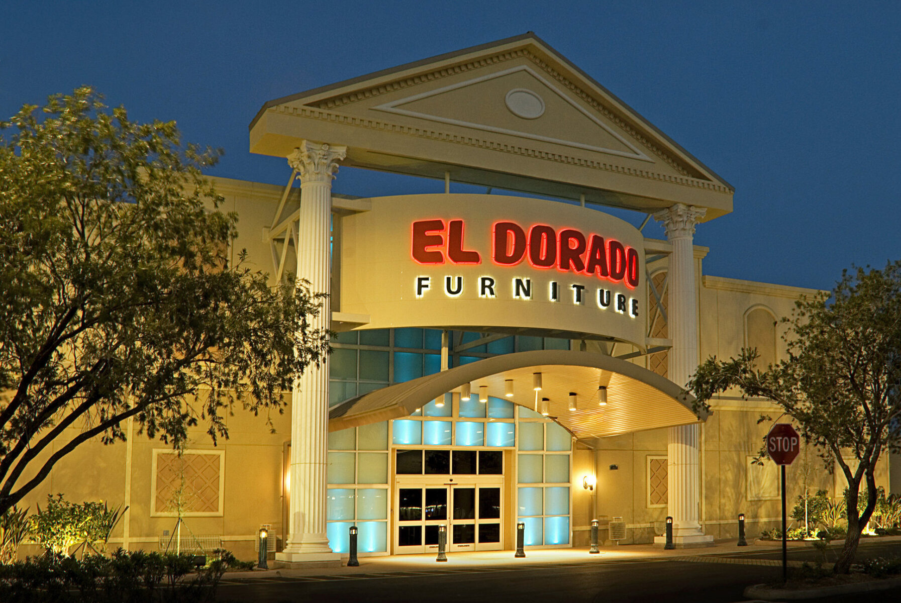El Dorado Furniture Wellington Flagship Retail Showroom and Interiors built by Hernandez Development & Construction in Wellington FL