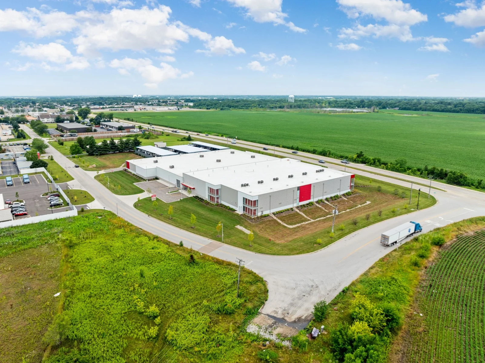 Oswego Self Storage Facility with Climate Control developed by Hernandez Development & Construction in Oswego IL