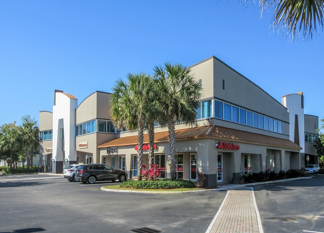 Professional Plaza at 595 Mixed-Use Office and Retail Building delivered by Hernandez Development & Construction in Davie FL