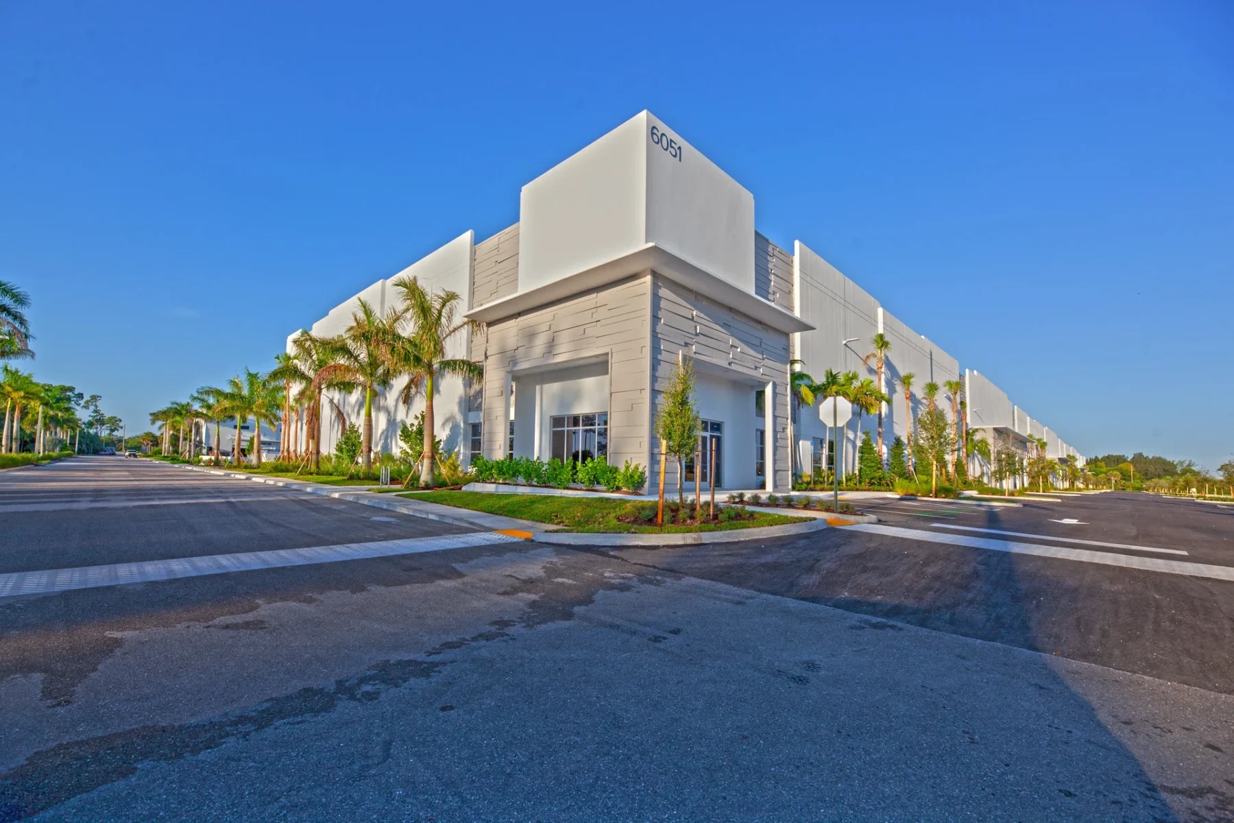 Prologis Airport Center_ Industrial warehouses built by Hernandez Development & Construction in West Palm Beach_ FL