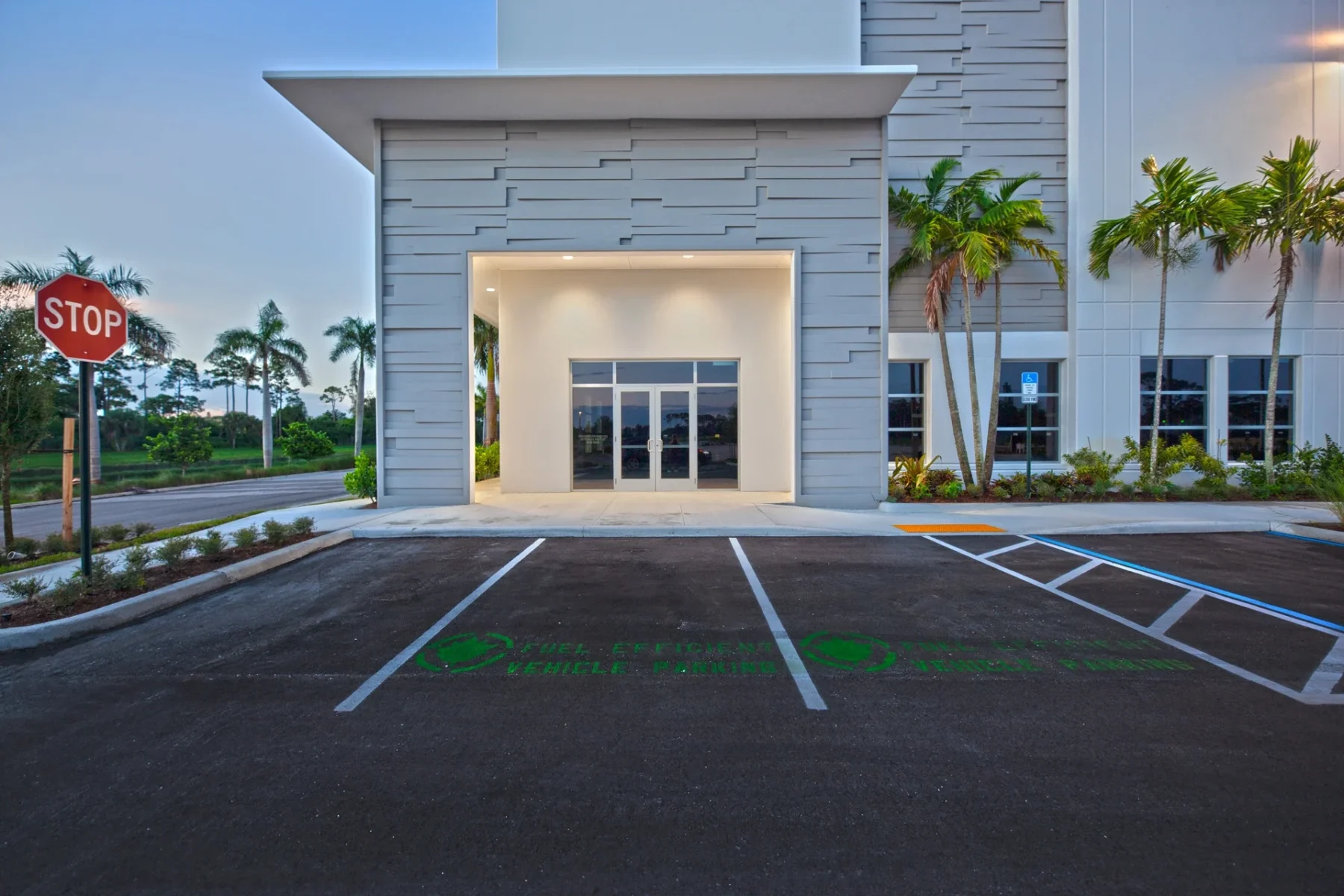 Prologis Airport Center_ Industrial warehouses built by Hernandez Development & Construction in West Palm Beach_ FL