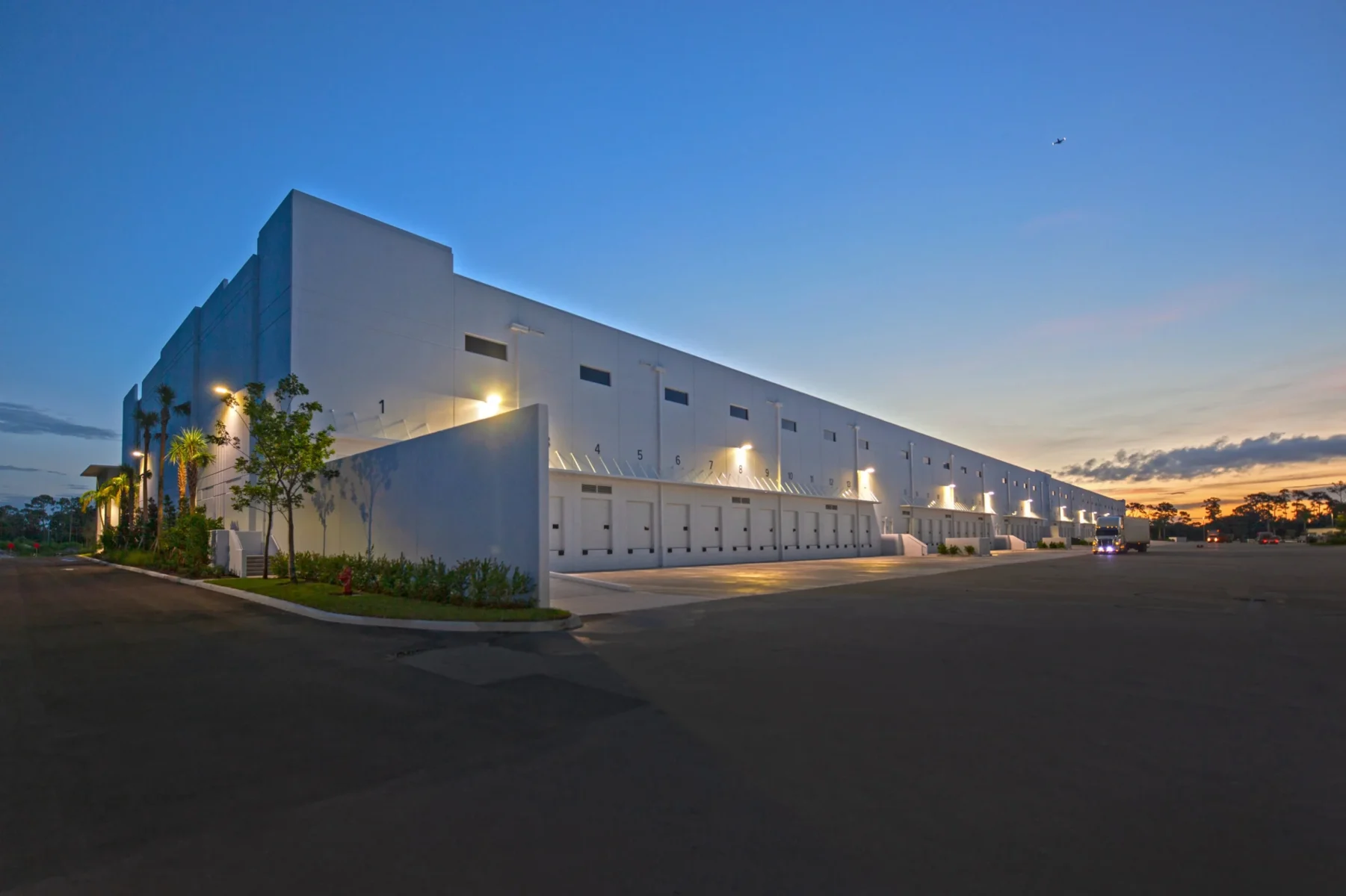 Prologis Airport Center_ Industrial warehouses built by Hernandez Development & Construction in West Palm Beach_ FL