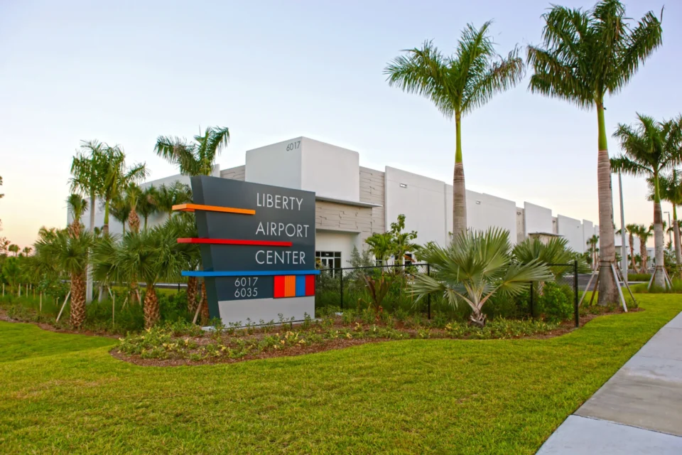 Prologis Airport Center_ Industrial warehouses built by Hernandez Development & Construction in West Palm Beach_ FL