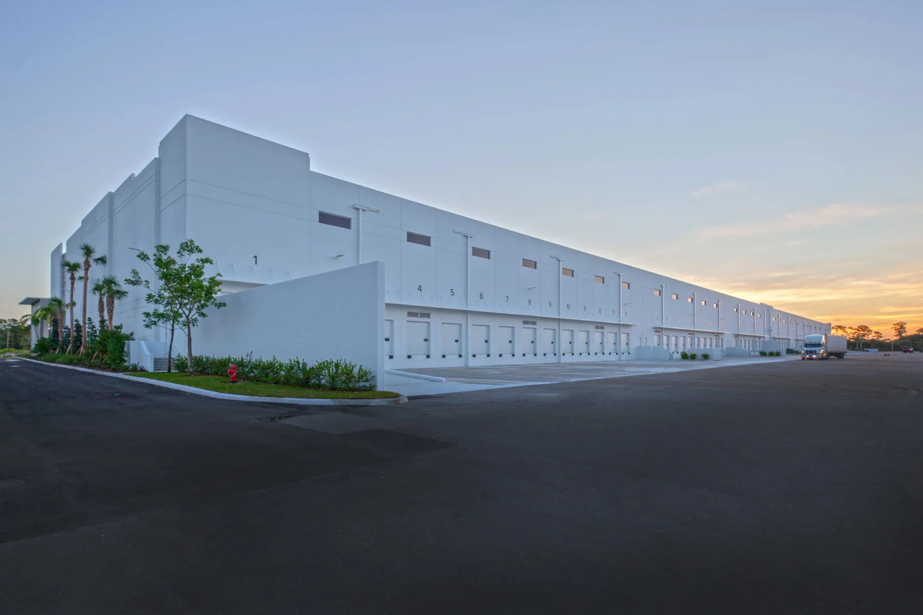 Prologis Airport Center_ Industrial warehouses built by Hernandez Development & Construction in West Palm Beach_ FL