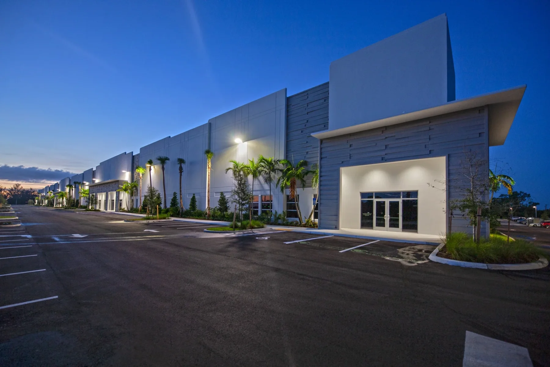 Prologis Airport Center_ Industrial warehouses built by Hernandez Development & Construction in West Palm Beach_ FL