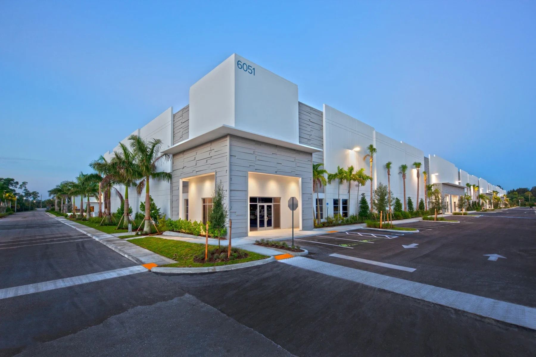 Prologis Airport Center_ Industrial warehouses built by Hernandez Development & Construction in West Palm Beach_ FL