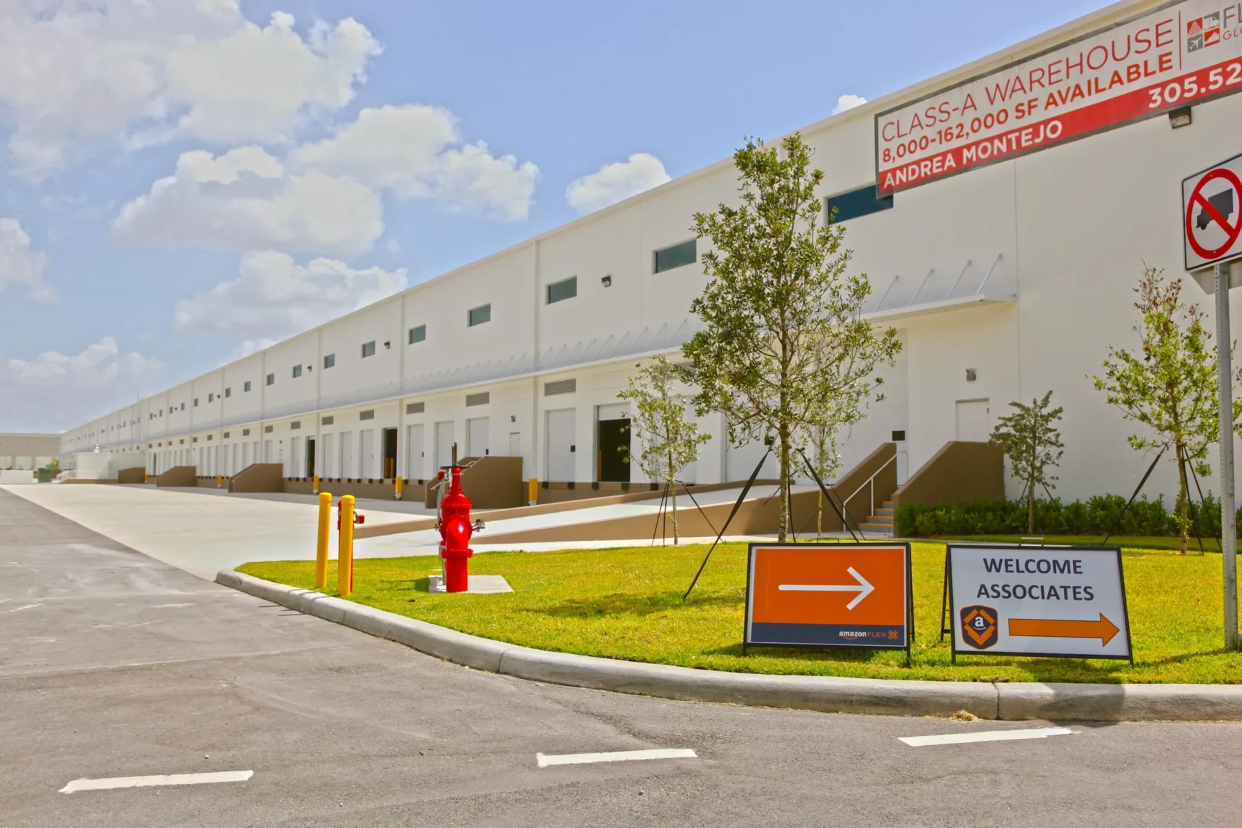 South Florida Logistics Center Industrial warehouse & distribution center built by Hernandez Development & Construction in Miami FL