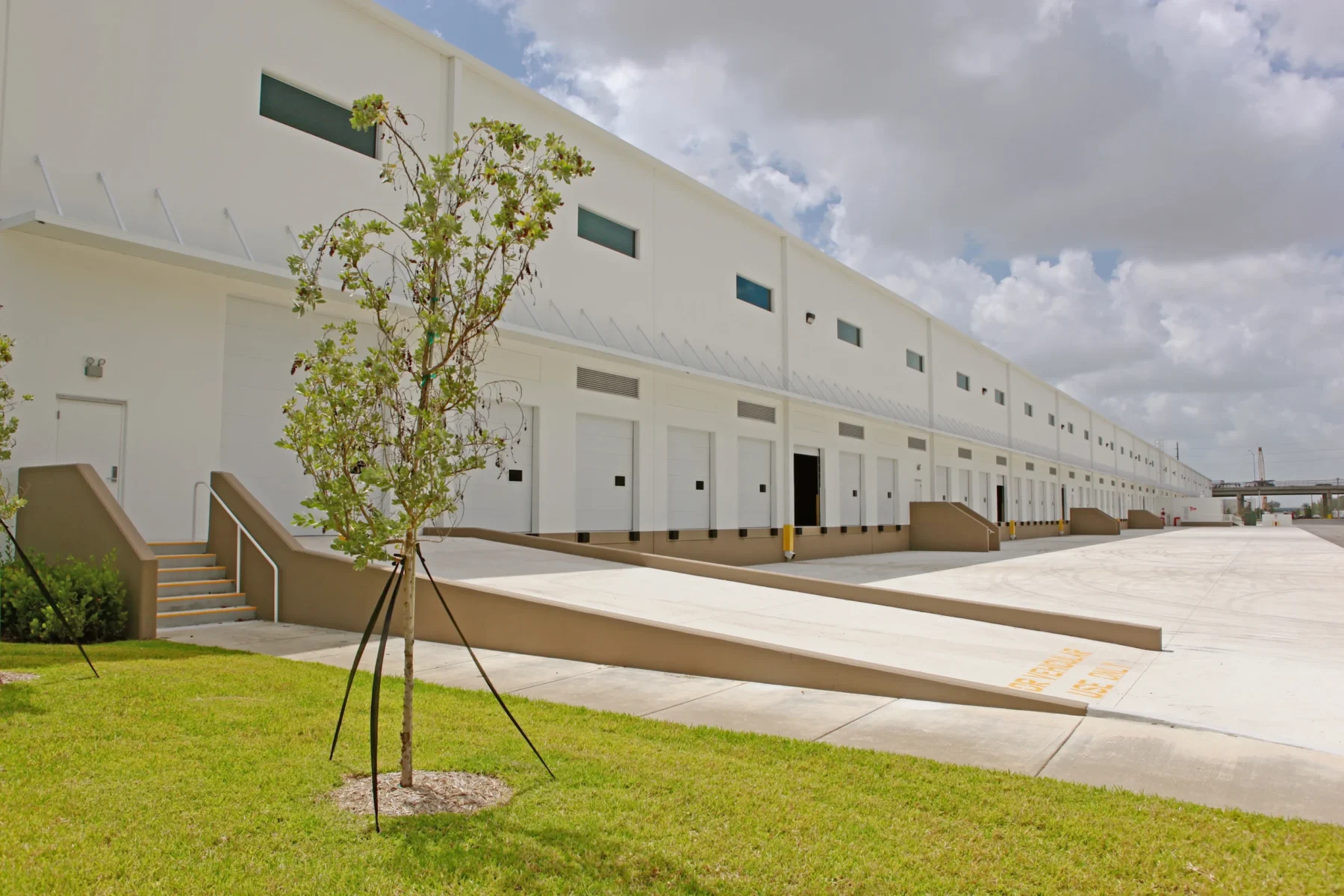 South Florida Logistics Center Industrial warehouse & distribution center built by Hernandez Development & Construction in Miami FL