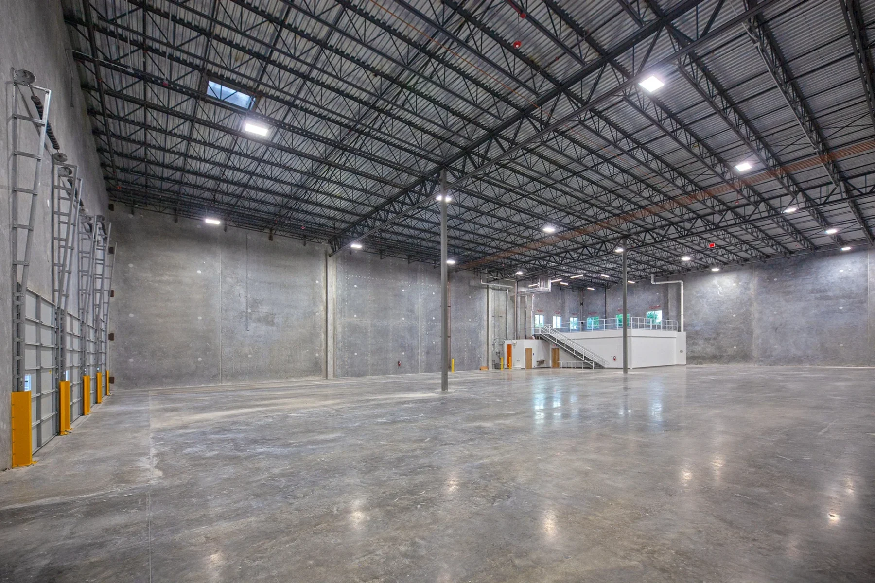 TRX_LOGISTICS_CENTER_ Industrial warehouse built by Hernandez Development & Construction in Hialeah Gardens_ FL