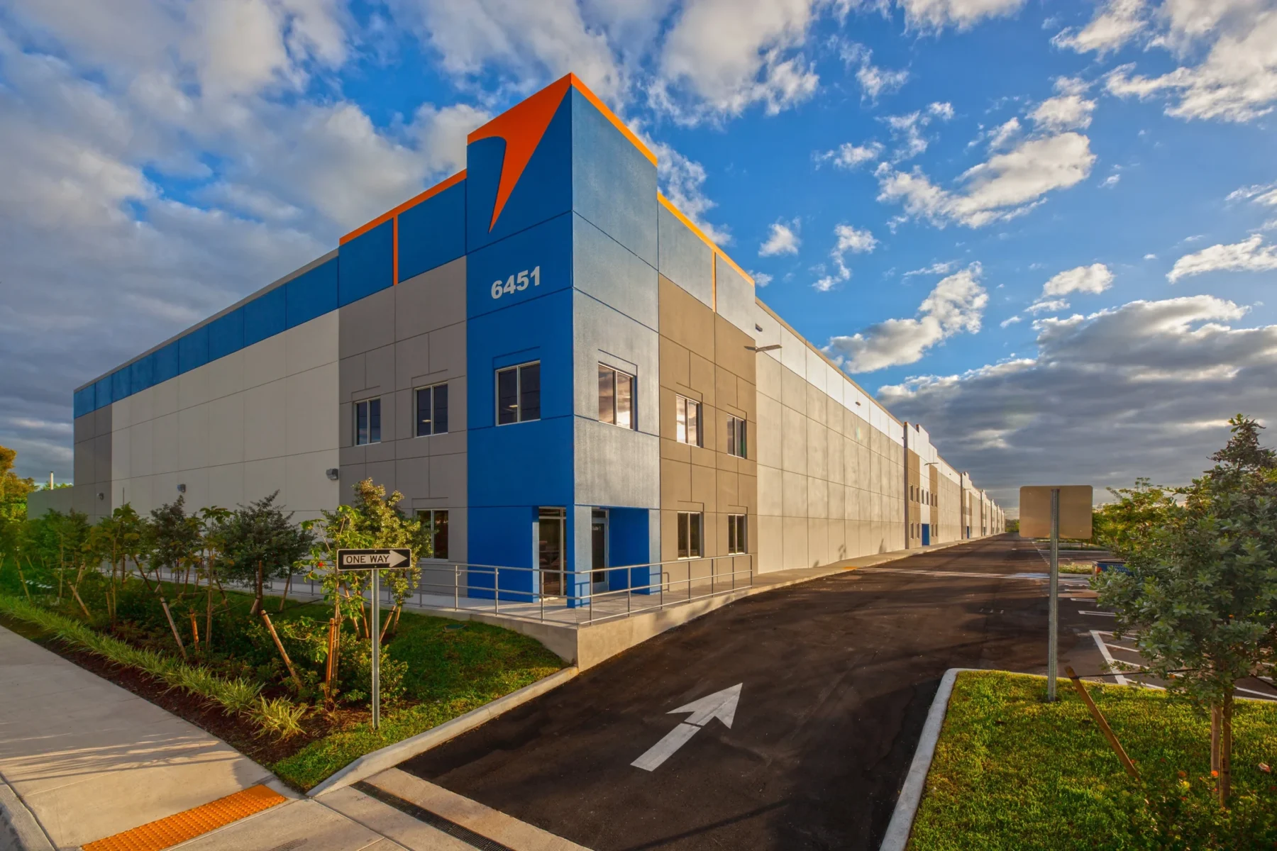 TRX_LOGISTICS_CENTER_ Industrial warehouse built by Hernandez Development & Construction in Hialeah Gardens_ FL